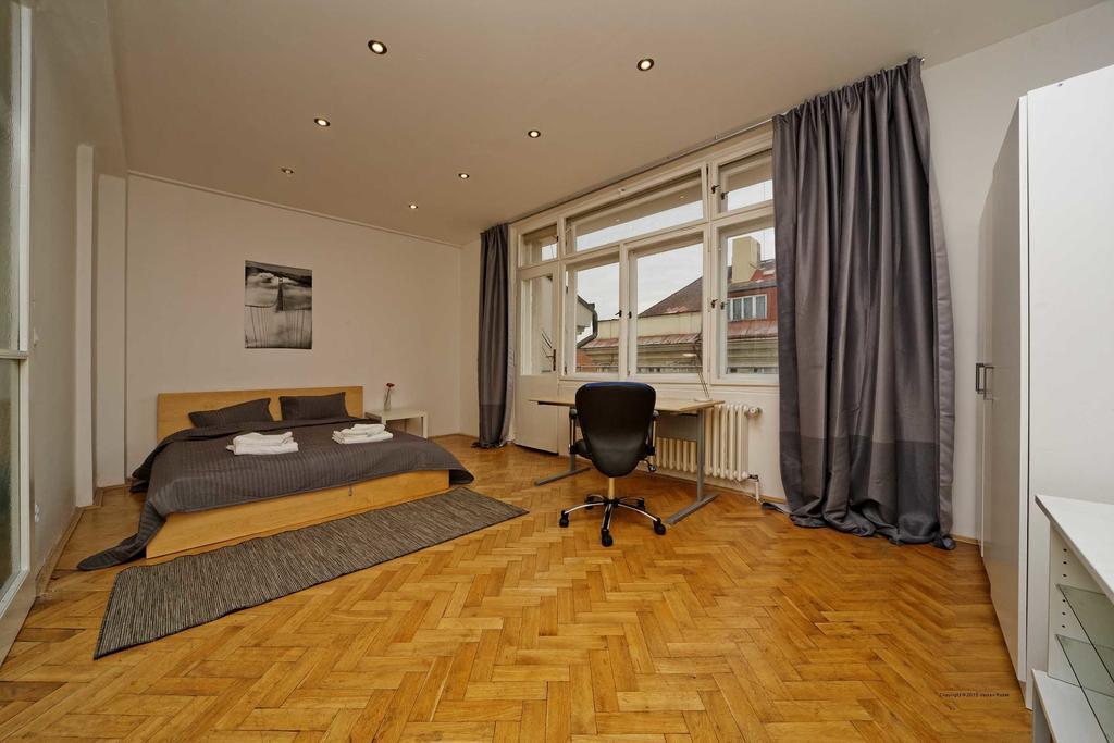 Apartments Vorsilska Prága Szoba fotó
